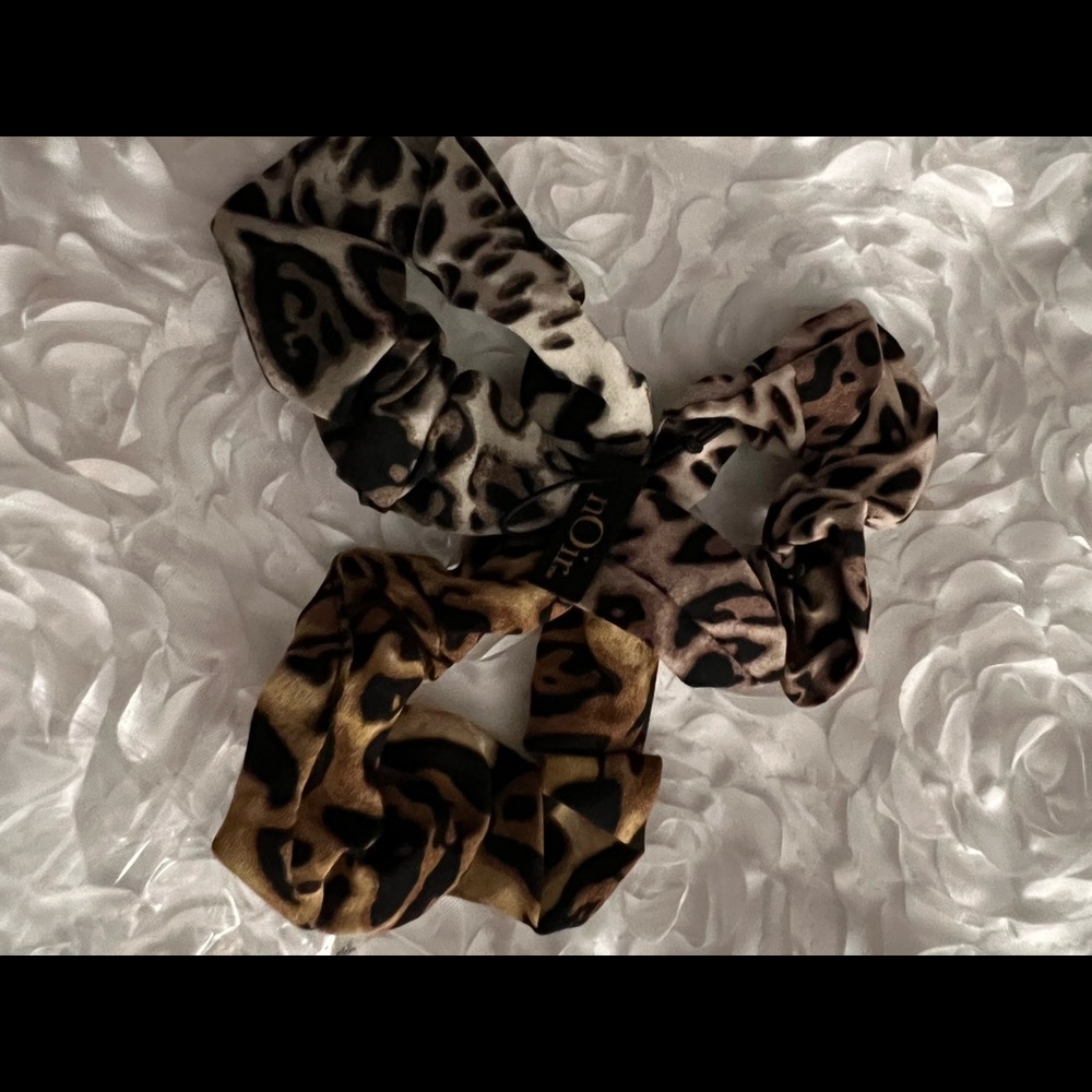 Hair Accessory Bundle - New! - Picture 3 of 3